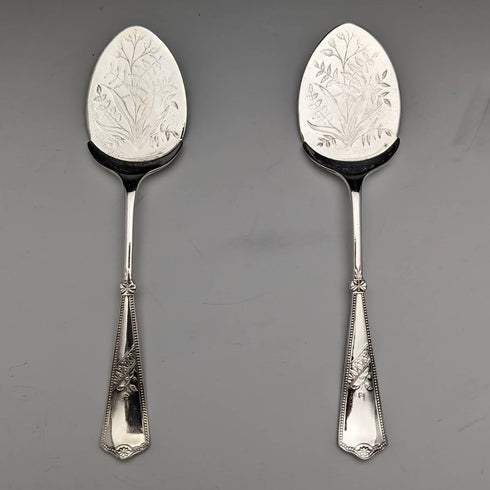 Around 1890 English antique silver plate jam spoon pair in case